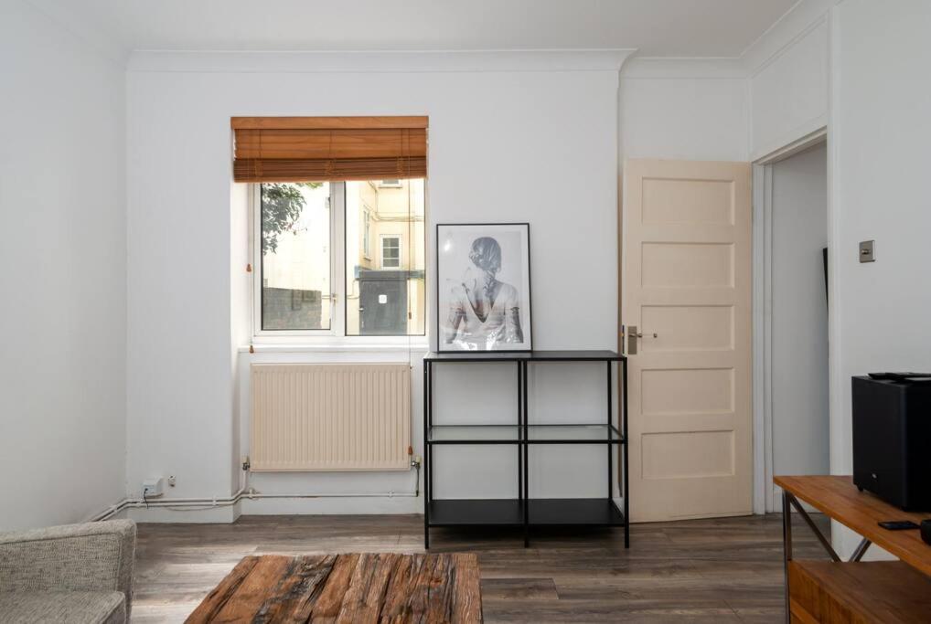 Stylish And Well Equipped Flat In Stockwell Londres Exterior foto