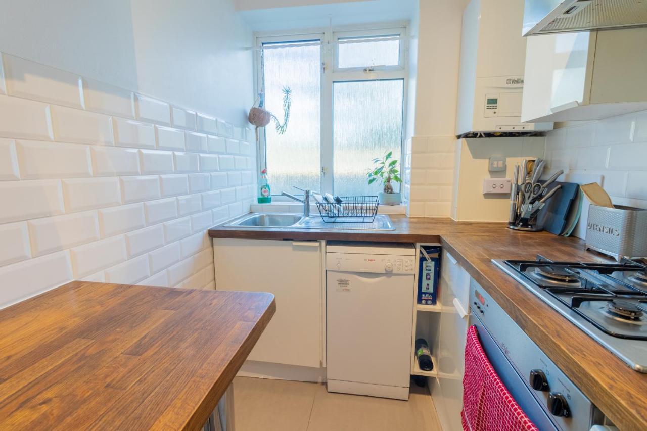 Stylish And Well Equipped Flat In Stockwell Londres Exterior foto
