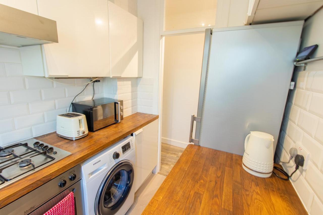 Stylish And Well Equipped Flat In Stockwell Londres Exterior foto